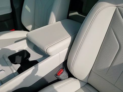 New 2026 Hyundai Santa Fe SEL image 22