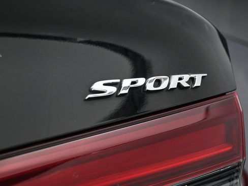 Used 2025 Honda Civic Sport image 39