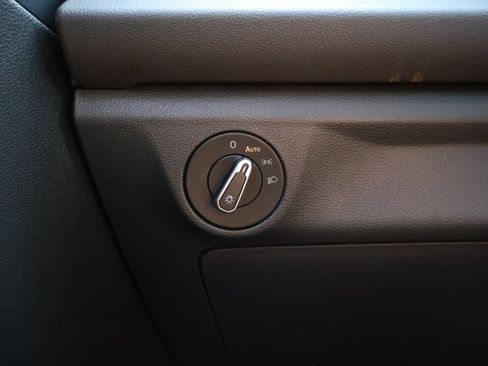 Used 2025 Volkswagen Jetta S FWD image 29