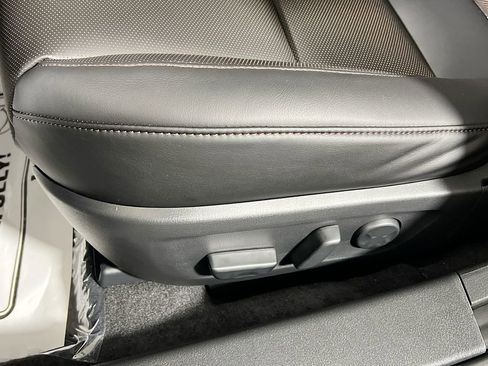 New 2026 MAZDA MAZDA3 Hatchback w/ Appearance Package image 15