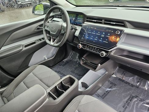 New 2027 Chevrolet Bolt LT w/ Comfort Package FWD image 10