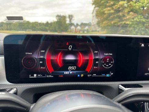 Used 2025 Mercedes-Benz CLA 250 4MATIC image 23