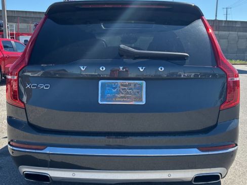 Used 2021 Volvo XC90 T8 Inscription image 5