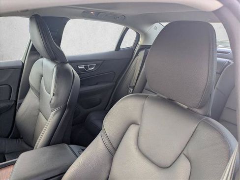 Used 2024 Volvo S60 B5 Plus FWD image 13