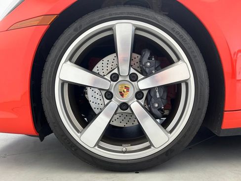 Certified 2020 Porsche 911 Carrera RWD image 27