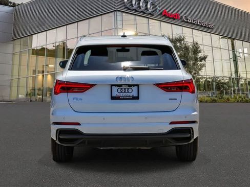 Used 2023 Audi Q3 2.0T Premium Plus AWD/4WD image 3