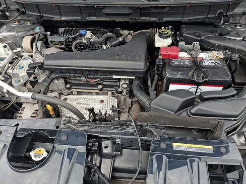 Used 2019 Nissan Rogue SV AWD/4WD image 27
