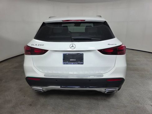 New 2026 Mercedes-Benz GLA 250 4MATIC image 5