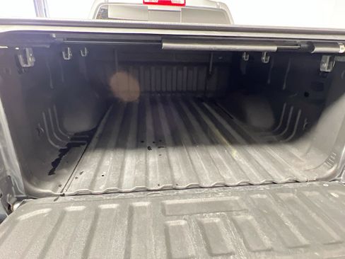 Used 2019 GMC Canyon SLE w/ Driver Alert Package image 34