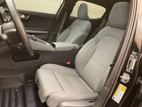 Used 2021 Polestar Polestar 2 image 21