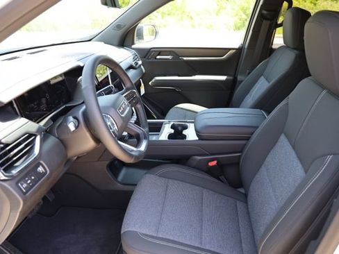 New 2026 GMC Acadia Elevation w/ Black Edition FWD image 12