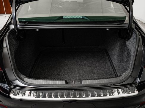 Used 2025 Volkswagen Jetta Sport image 19