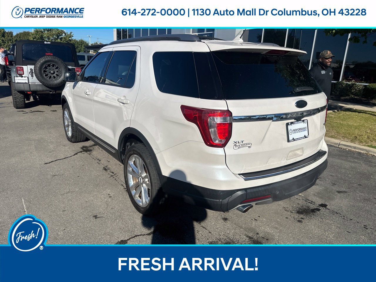 Used 2018 Ford Explorer XLT w/ Equipment Group 202A AWD/4WD image 6