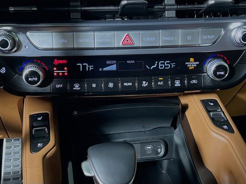 Used 2025 Kia Telluride SX Prestige X-Line image 26