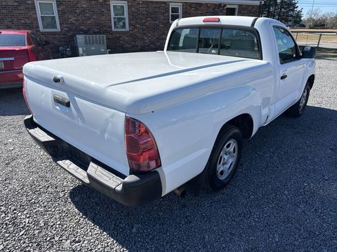 Used 2011 Toyota Tacoma 2WD Regular Cab image 7