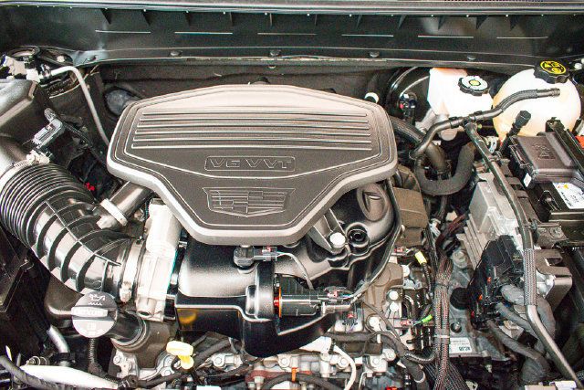 Used 2024 Cadillac XT6 Premium Luxury AWD/4WD image 3