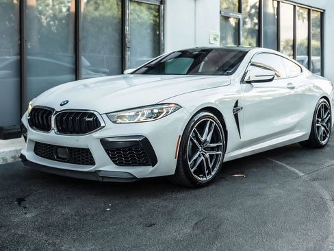 Used 2020 BMW M8 Coupe AWD/4WD image 2