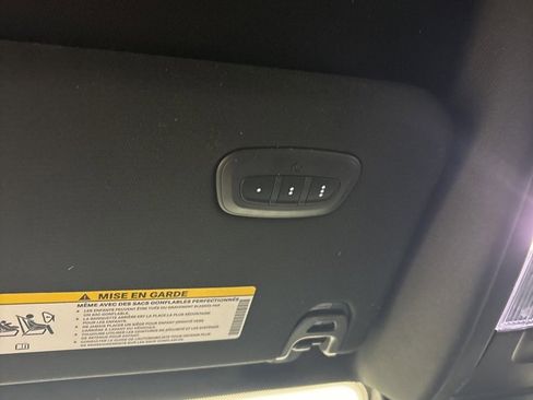 Used 2021 RAM 1500 Laramie w/ Sport Appearance Package image 17