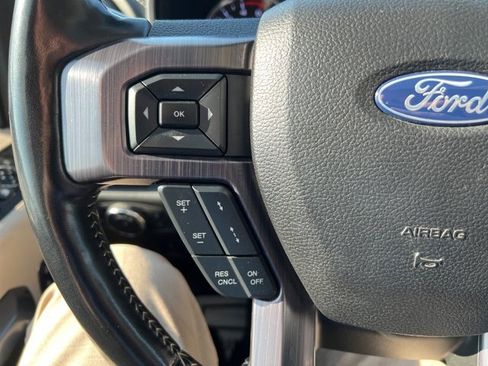 Used 2020 Ford F250 Limited image 15