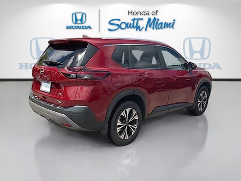 Used 2023 Nissan Rogue SV w/ SV Premium B Package image 7