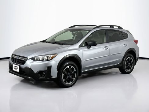 Used 2021 Subaru Crosstrek 2.0i image 6