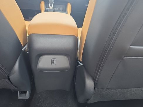 New 2025 Nissan Sentra SV w/ SV Premium Package image 13