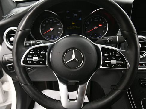 Used 2021 Mercedes-Benz GLC 300 4MATIC image 13
