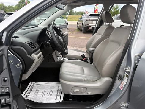 Used 2014 Subaru Forester 2.5i Touring AWD/4WD image 17