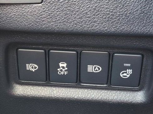 Used 2023 Lexus GX 460 Premium w/ Accessory Package AWD/4WD image 16