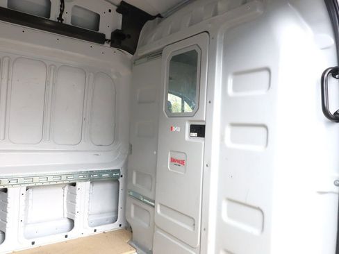 Used 2023 Ford Transit 250 148 High Roof RWD image 27
