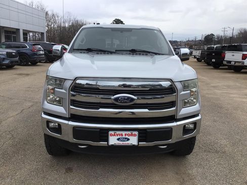 Used 2016 Ford F150 Lariat image 6