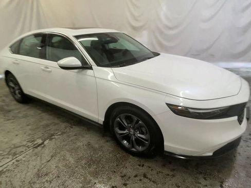 Certified 2023 Honda Accord EX image 2