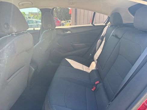 Used 2017 Chevrolet Cruze LT w/ Convenience Package FWD image 14