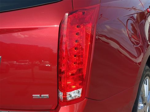 Used 2012 Cadillac SRX Performance image 8