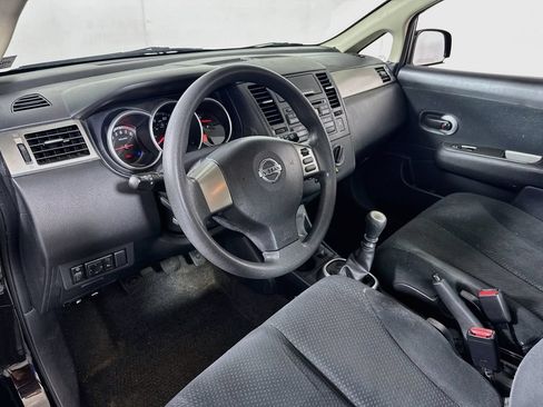 Used 2011 Nissan Versa 1.8 S w/ PWR Plus Pkg FWD image 9