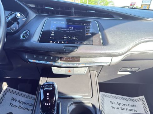 Used 2023 Cadillac XT4 Premium Luxury AWD/4WD image 22
