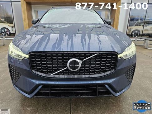 Certified 2025 Volvo XC60 B5 Core image 2