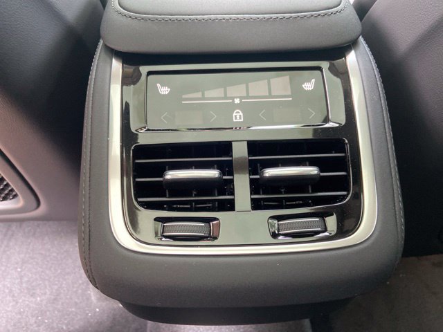 New 2026 Volvo XC90 B5 Ultra AWD/4WD image 14