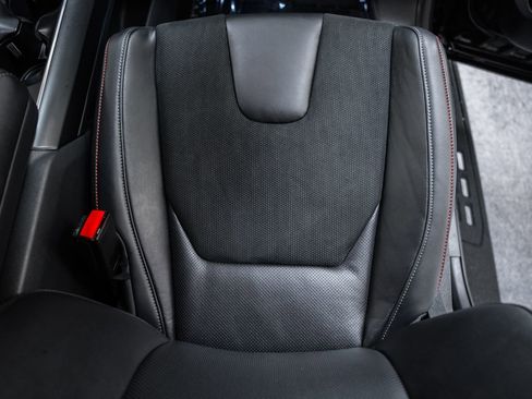 Used 2025 Ford F150 Raptor image 40