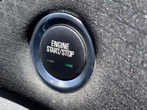 Used 2023 Chevrolet Malibu LT FWD image 32