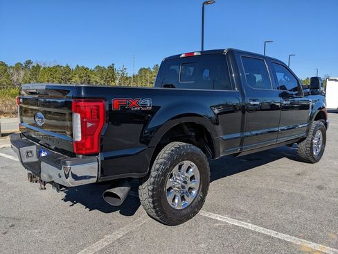 Used 2018 Ford F250 Lariat w/ Lariat Ultimate Package image 22