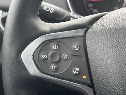 Used 2023 Chevrolet Traverse LT w/ LT Premium Package image 19