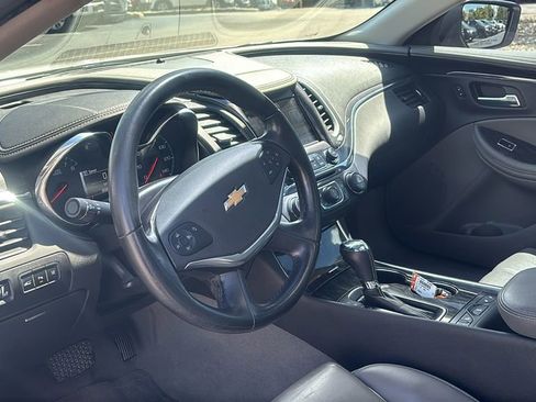 Used 2014 Chevrolet Impala LTZ FWD image 26