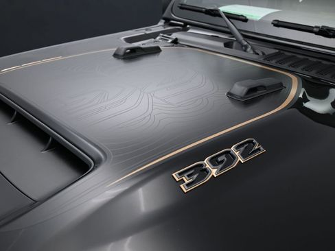 Used 2025 Jeep Wrangler Unlimited Rubicon 392 image 16