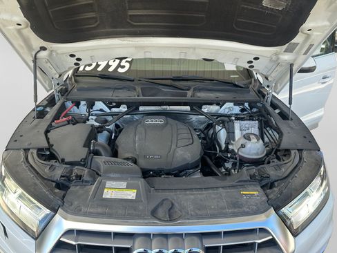Used 2019 Audi Q5 2.0T Premium Plus w/ Premium Plus Package AWD/4WD image 19