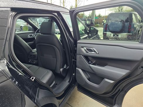 New 2026 Land Rover Range Rover Velar Dynamic SE image 29
