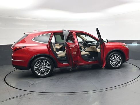 Used 2023 Acura MDX SH-AWD w/ Advance Package image 38