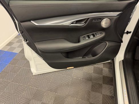Used 2024 INFINITI QX50 Sport w/ Cargo Package FWD image 5