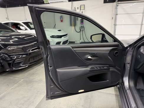 Used 2021 Lexus ES 350 w/ Premium Package image 20