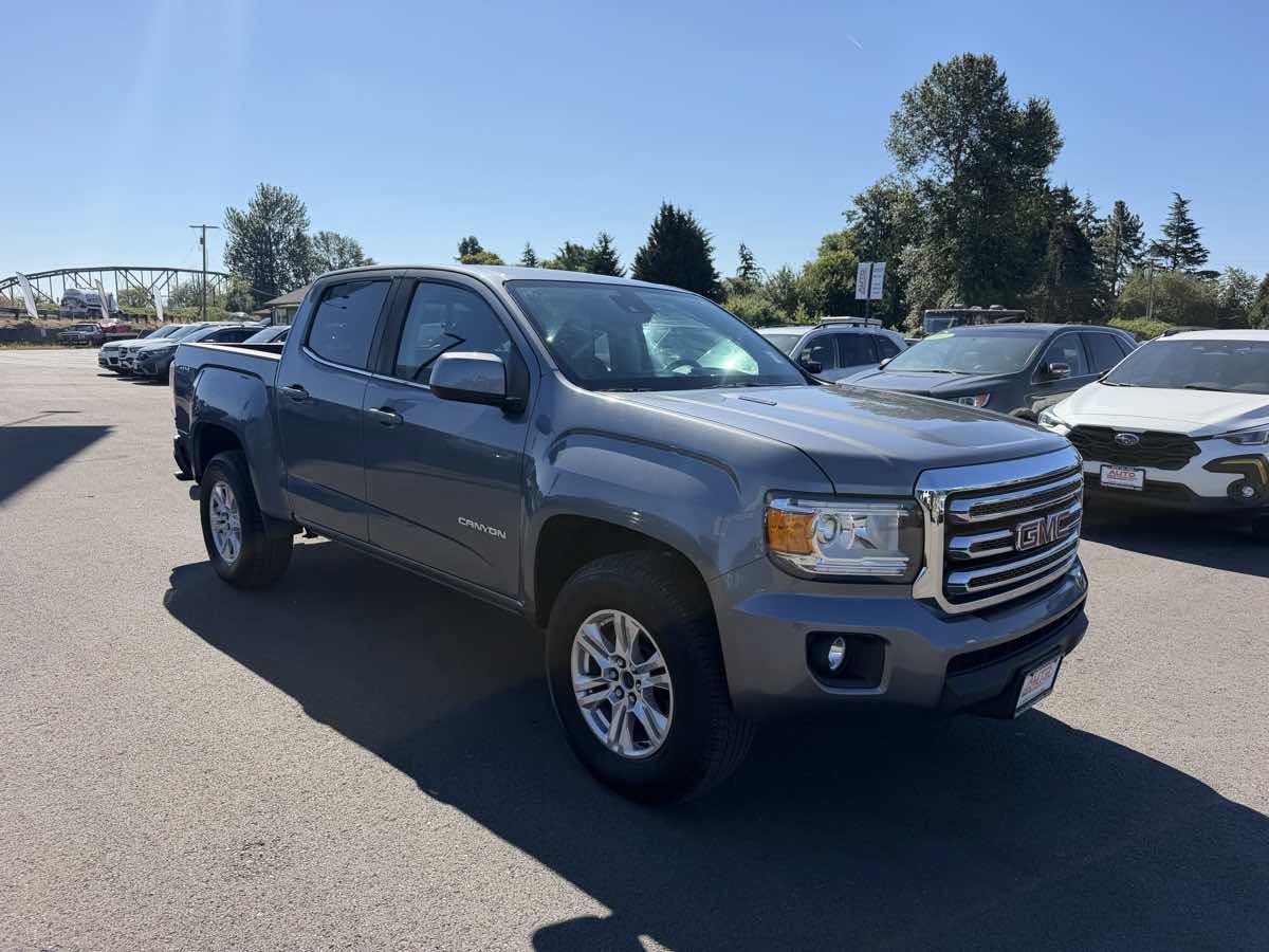 Used 2020 GMC Canyon SLE w/ Driver Alert Package AWD/4WD image 2